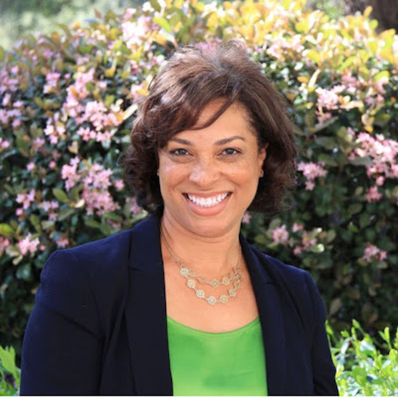 Meet your Posher, Rebekah - Picture 1 of 1